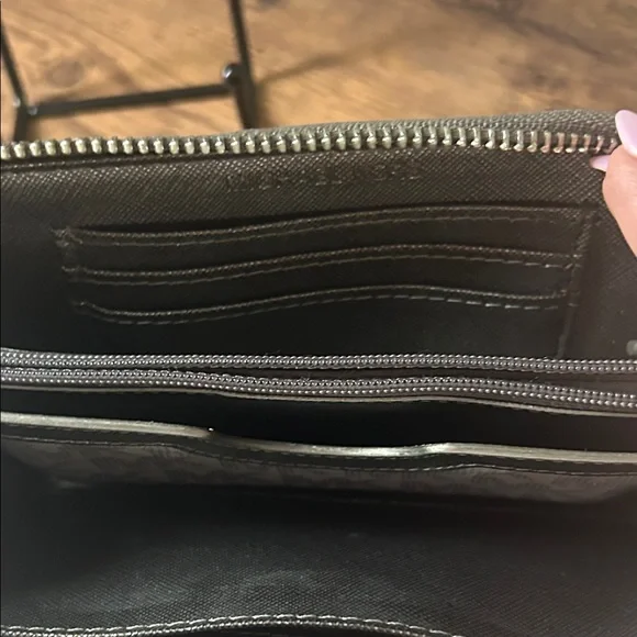 Michael Kors Bronze Logo Wristlet EUC - Picture 6 of 6